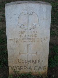 Dar Es Salaam War Cemetery - Packe, George